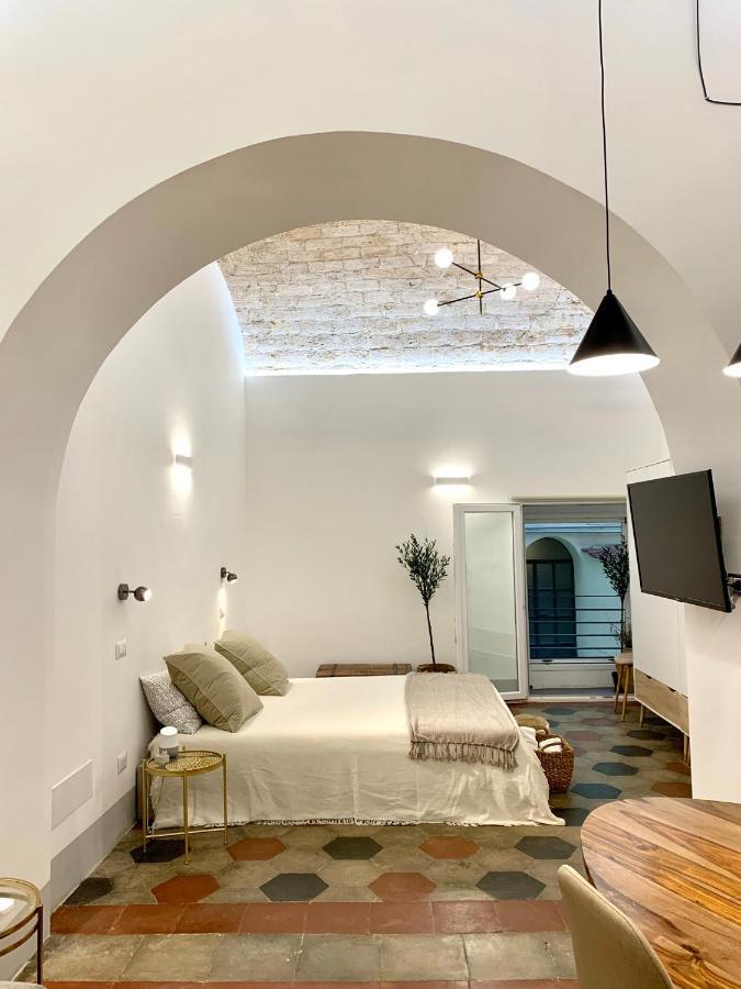 דירות רומא Nice Downtown Loft מראה חיצוני תמונה