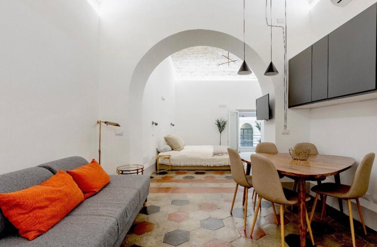 דירות רומא Nice Downtown Loft מראה חיצוני תמונה